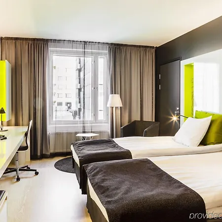 Hotell Scandic Station 4*